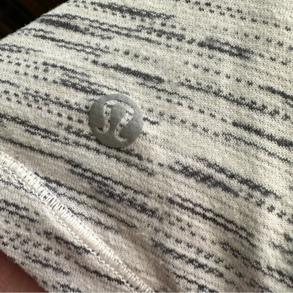 lululemon Raise The Barre Tank Top (Size 4)‎ - Picture 8 of 10